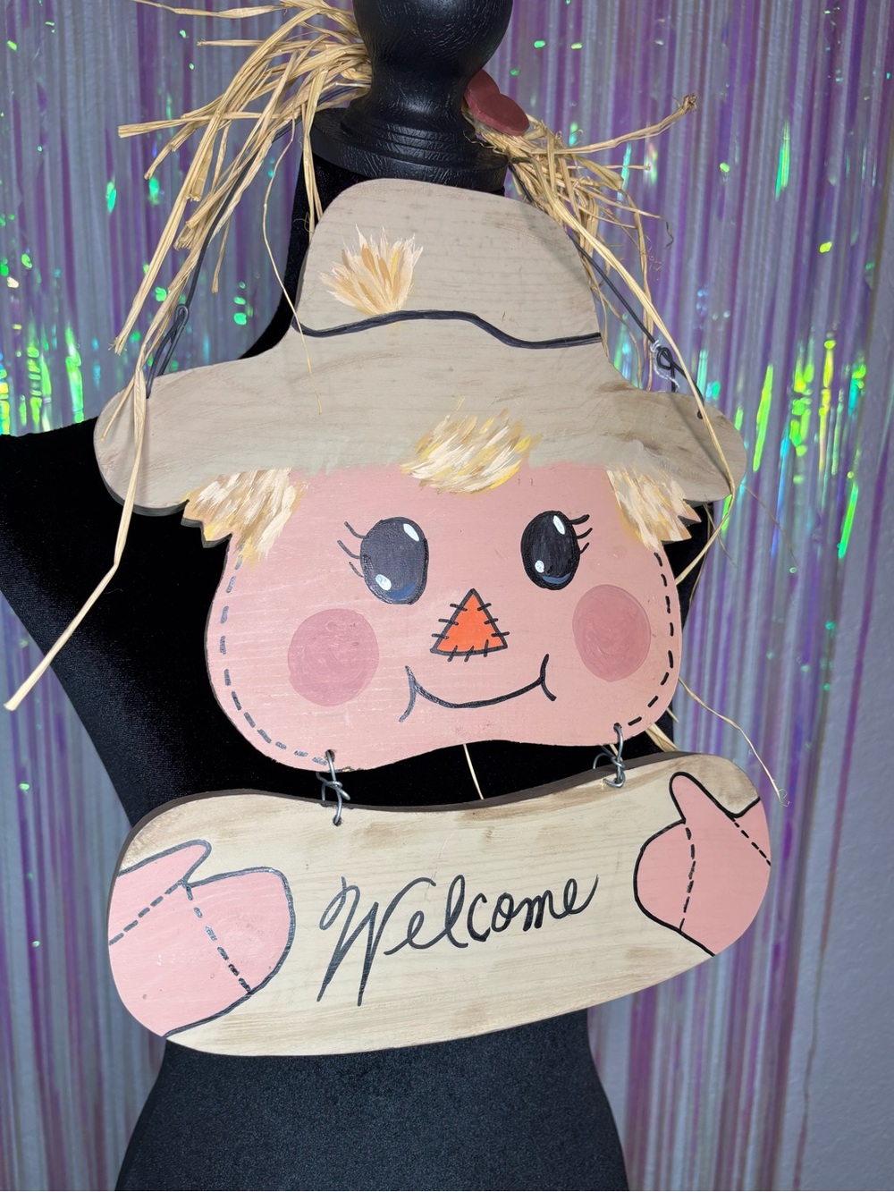 Welcome Scarecrow Hanging Wreath Heart & Raffia Straw Detail W/ Wire Hanger